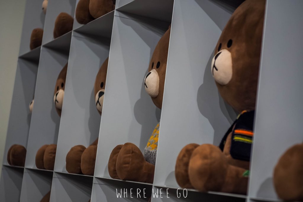 line friends cafe store